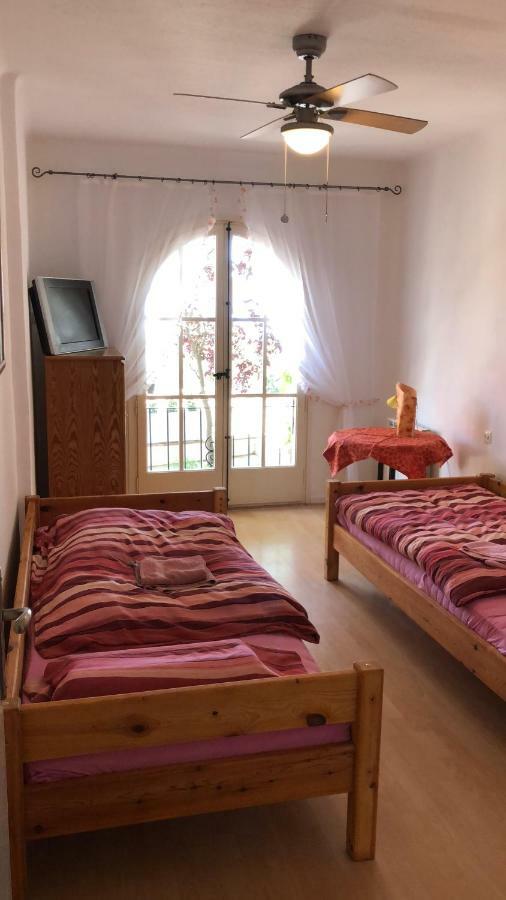 Mediterrania 98 Torroella de Montgrí Εξωτερικό φωτογραφία